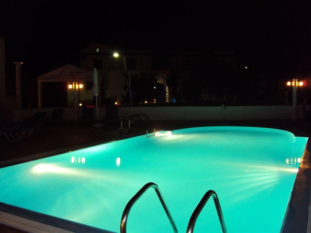Privee Santorini Otel Perissa  Dış mekan fotoğraf
